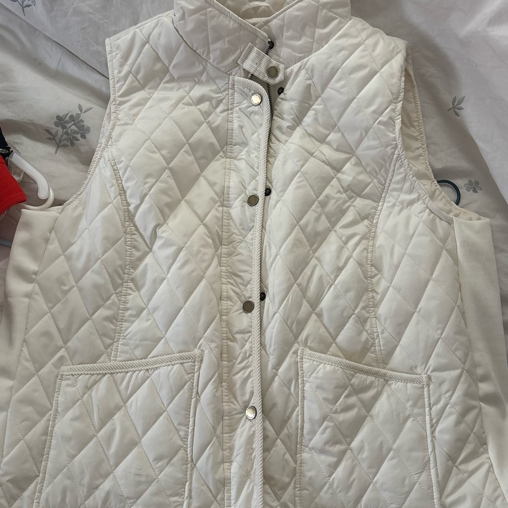 Tahari Quilted White Vest